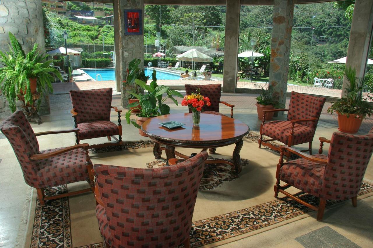 Hotel Gloria Coroico Bagian luar foto